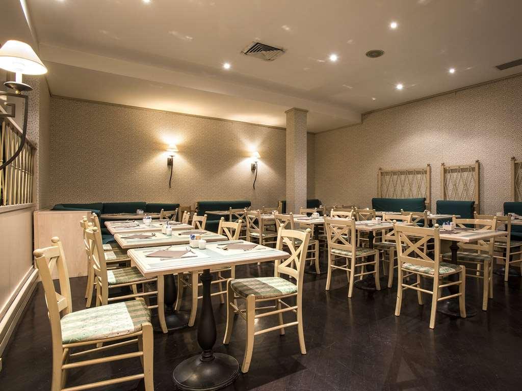 博洛尼亚Flyon&Conference Center酒店