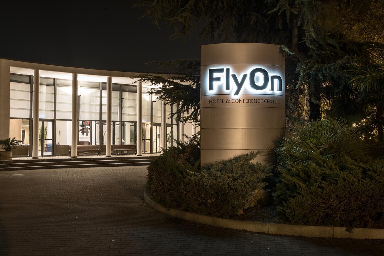 博洛尼亚Flyon酒店和会议中心